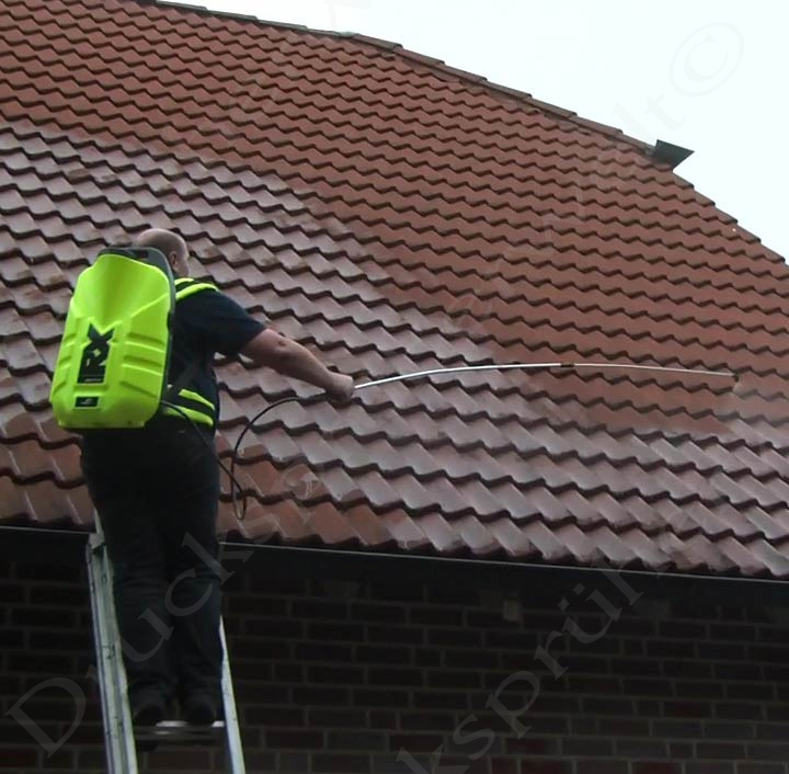 T300 Teleskop Sprühlanze bis 5 Meter zur Moosentfernung Dach