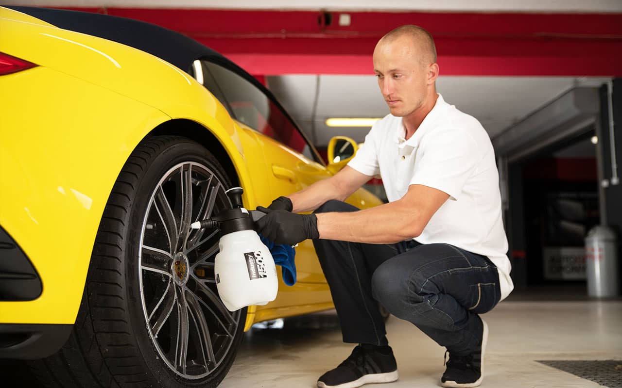 ERGO VITON Handsprüher perfekt für automotive Anwendungsbereiche